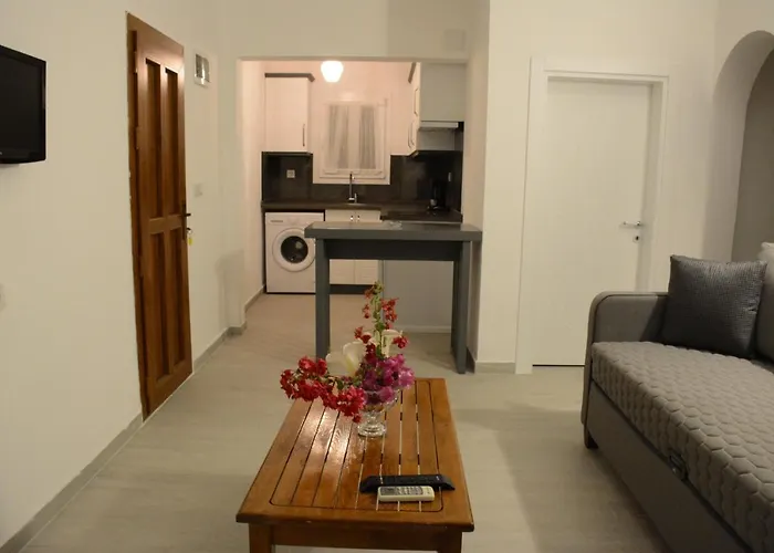 Manolya Hotel