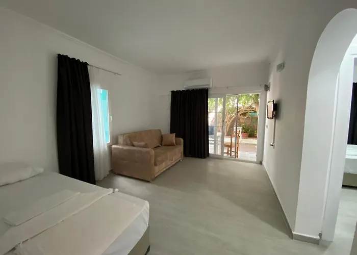 Hotel Manolya